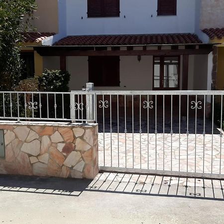 Casa Giovanna Porto Pino Ngoại thất bức ảnh