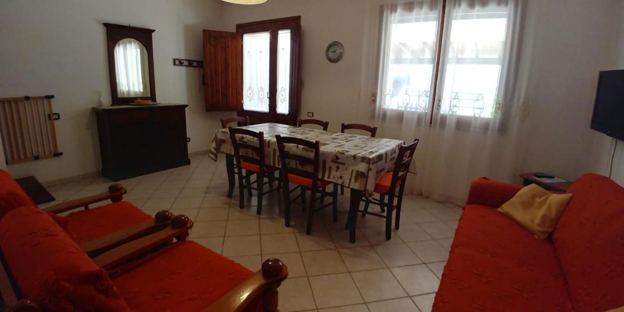 Casa Giovanna Porto Pino Ngoại thất bức ảnh